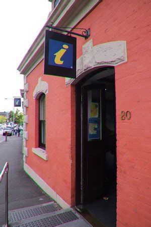 tasmania tourist information centre.